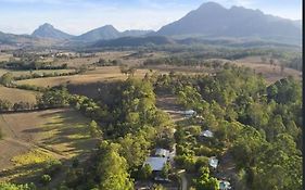 Barney Creek Vineyard Cottages